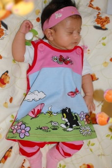 Min nya fina klänning som jag fått av moster.