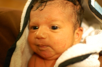 Glöm inte torka bakom öronen.