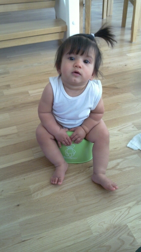 ...och kissat på pottan för första gången!